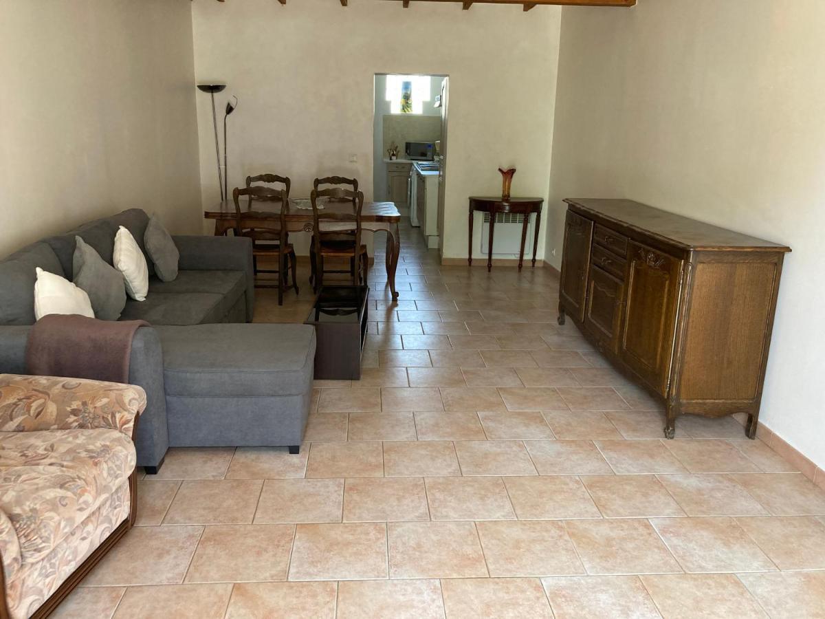 Auberge Les Olivades Mallemort Buitenkant foto